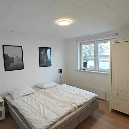 Ved Og Lystbadhavn - Aero 펜션 *